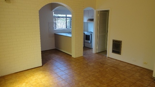 Living Room (2011-10-25)