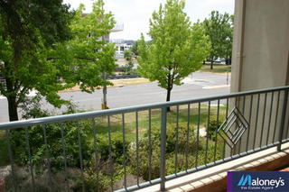 Front balcony (2006-01-06)