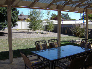 Backyard (2005-04-19)