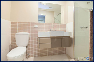 Ensuite (2013-10-08)
