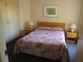 Bedroom 1 (2014-01-17)