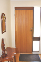 Entrance (2009-07-30)