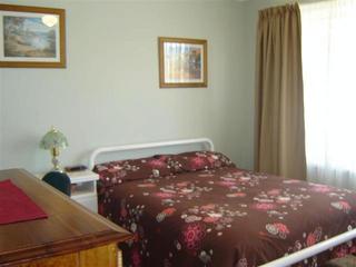 Bed 2 (2008-11-06)