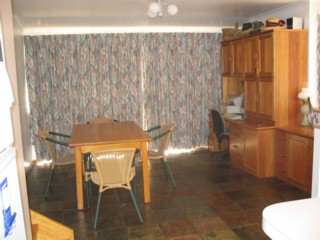 Family room (2004-04-20)