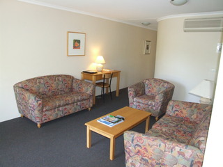 Living Room (2014-01-17)