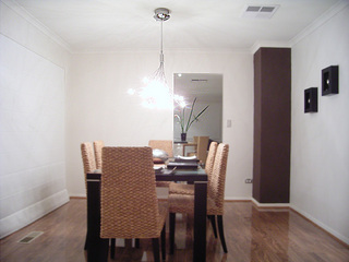 Dining (2005-06-11)