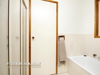 Bathroom (2011-11-17)