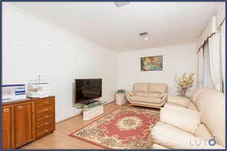 Lounge (2013-10-09)