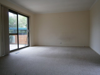 Living Room (2014-08-18)