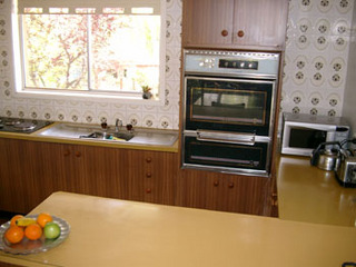 Kitchen (2003-10-30)