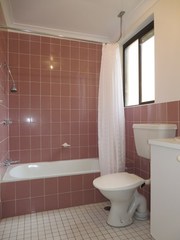 Main Bathroom (2014-09-24)