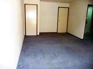 Living Room (2010-08-05)