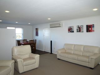 (2012-02-28)