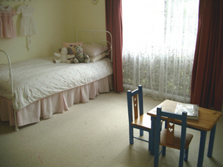 Bed 2 (2004-05-12)
