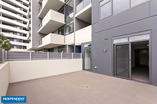 Courtyard (2014-06-10)