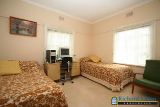 Bedroom 2 (2006-03-15)