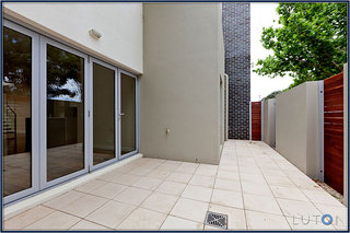 Courtyard (2013-01-31)