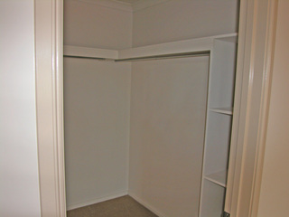 Walk in robe (2005-06-16)