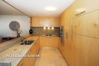 Kitchen (2012-05-31)