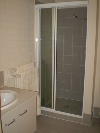 Ensuite (2007-06-19)