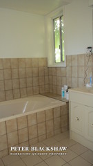 Bathroom (2012-05-16)