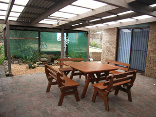Outdoor entertaining (2005-06-24)