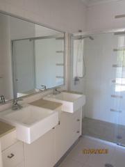 Ensuite (2013-05-14)