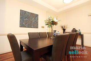 Dining Room (2012-05-03)