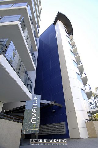 Front view (2007-04-20)