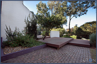 Outdoor entertaining (2011-04-11)