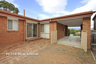 Carport/yard (2013-03-28)