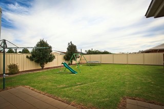 (2013-04-10)
