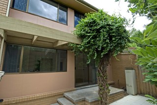 Courtyard (2008-01-16)