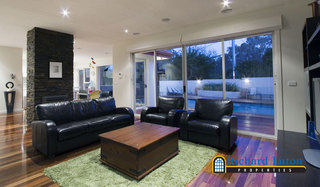 Family room (2006-06-14)