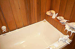 Bathroom (2003-05-07)