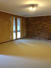 Living Room (2013-09-04)