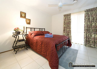 Bed 1 (2009-05-20)