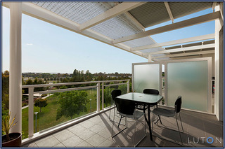 Balcony (2013-01-15)