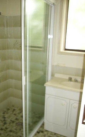 Ensuite (2004-04-13)
