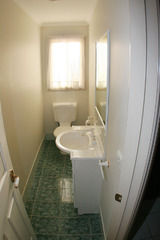Toilet (2012-07-04)