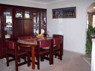 Dining (2007-04-12)