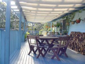 Patio (2002-07-04)