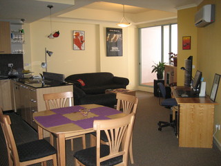 Main (2006-01-17)