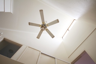 Upstairs Skylight (2017-12-21)