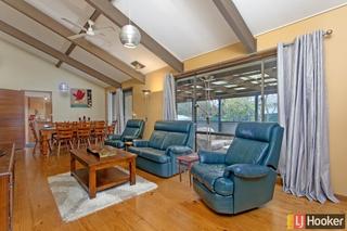 Lounge to dining (2014-06-16)