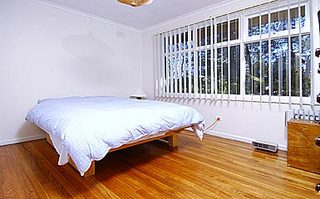 Bedroom (2004-05-11)