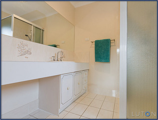 Ensuite (2011-06-01)