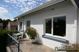 Front porch (2006-03-15)