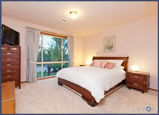 Bedroom 1 (2011-10-28)