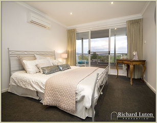 Bed 2 (2009-12-07)